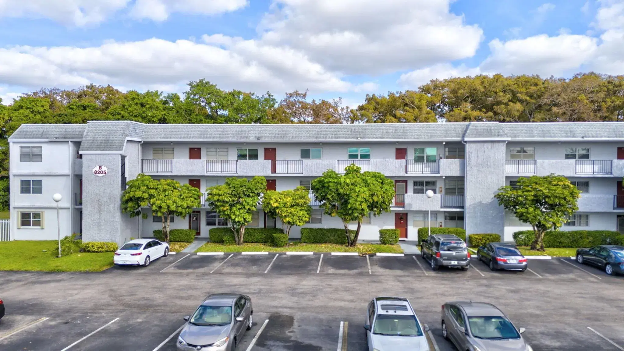 Picture of 8205 NW 61St Street B303, Tamarac, FL 33321