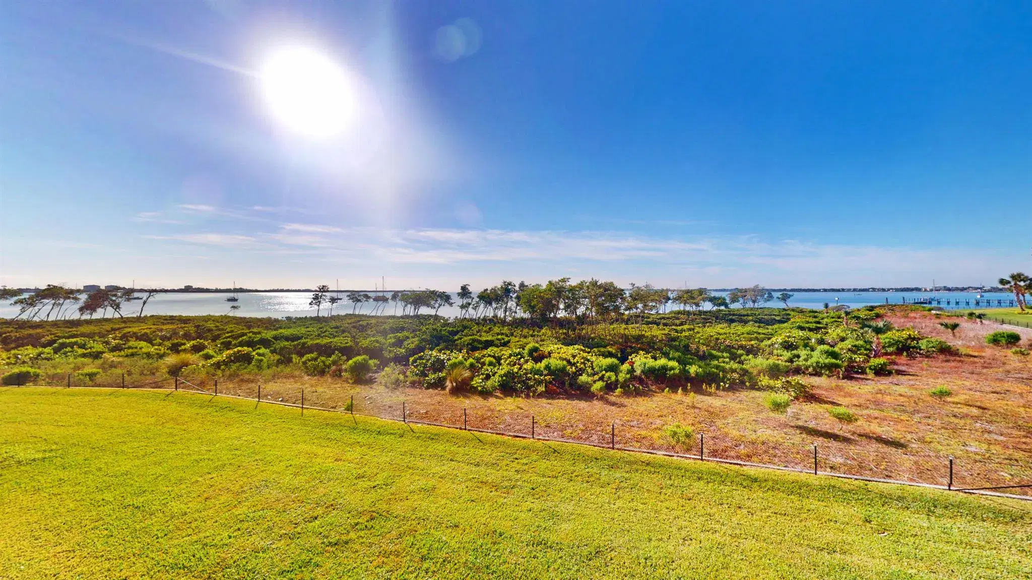 Picture of 27 W Harbour Isle Drive 205, Fort Pierce, FL 34949