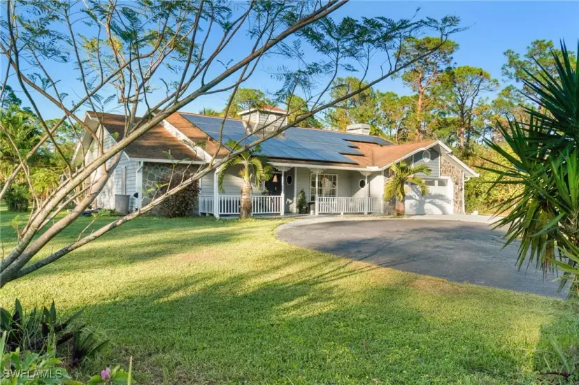 Picture of 6011 Sea Grass Ln, Naples FL 34116