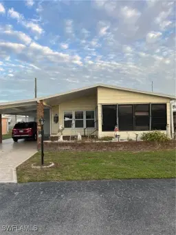 Picture of 9222 Bonita Dr, North Fort Myers, FL 33903