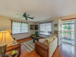 Picture of 1533 Chesapeake Ave A5, Naples, FL 34102