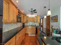 Picture of 1533 Chesapeake Ave A5, Naples, FL 34102