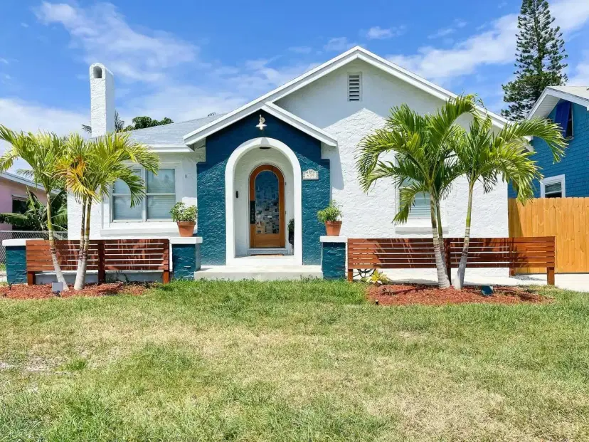 Picture of 439 Monroe Dr, West Palm Beach FL 33405