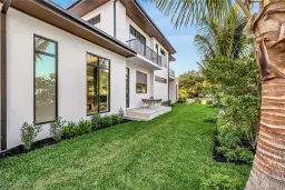 Picture of 788 7Th Ave N, Naples, FL 34102