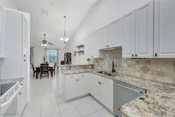 Picture of 1355 Mariposa Cir 202, Naples, FL 34105