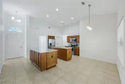 Picture of 6643 Craven Hill Way, Naples, FL 34104