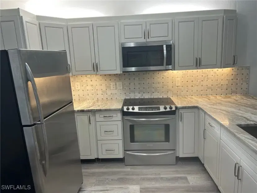 Picture of 17658 Osprey Inlet Ct W, Fort Myers FL 33908