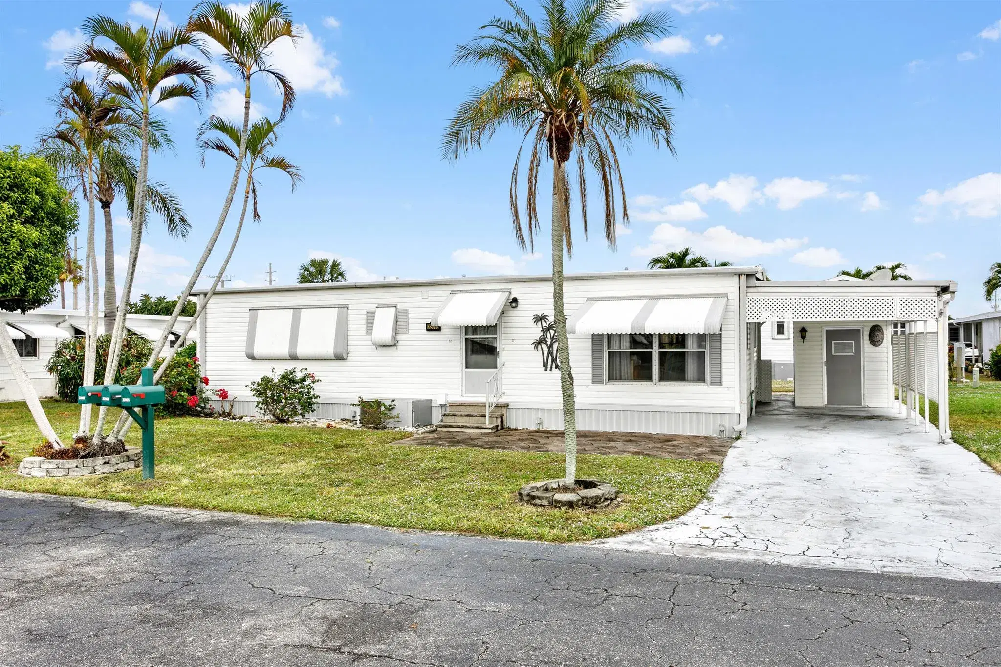 Picture of 32006 Domingo Bay, Boynton Beach, FL 33436