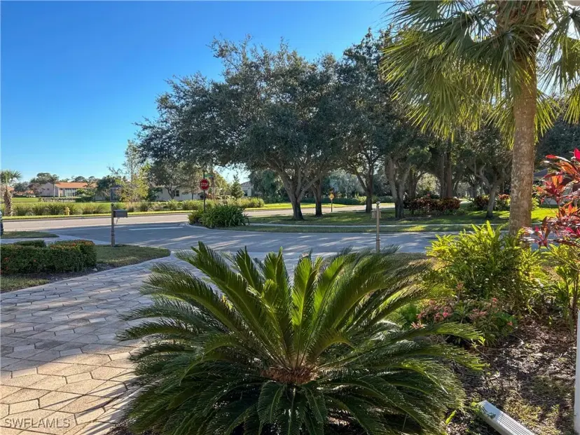 Picture of 309 Harvard Ln, Naples FL 34104