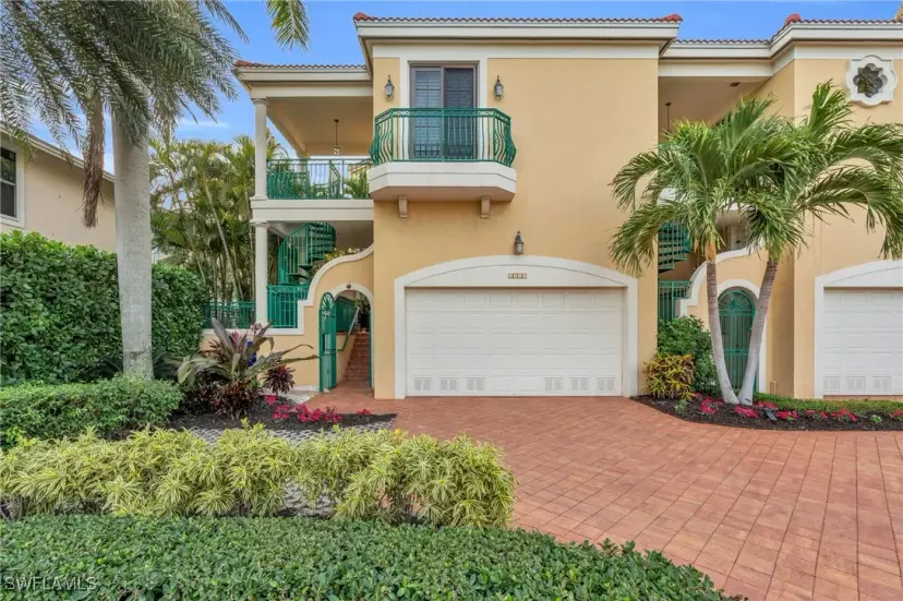 Picture of 1180 Clam Ct 1, Naples FL 34102
