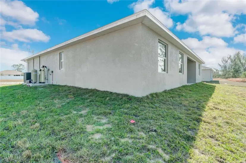 Picture of 1830 NW 21 Ave, Cape Coral FL 33993