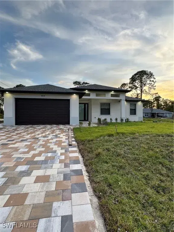 Picture of 932 Milwaukee Blvd, Lehigh Acres FL 33974