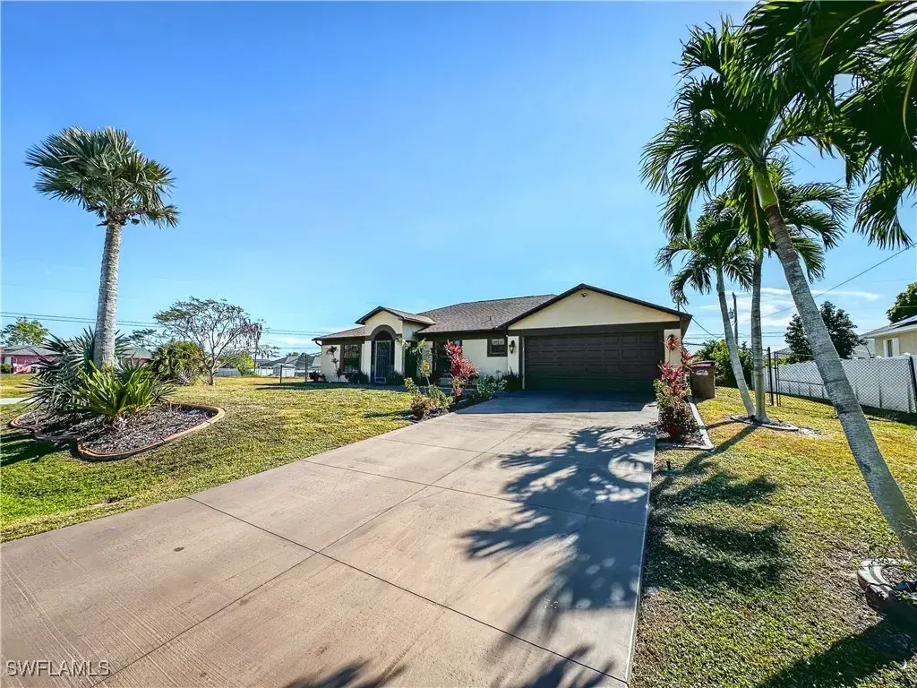 Picture of 212 SW 15Th Ter, Cape Coral, FL 33991