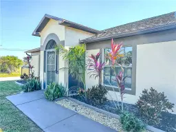 Picture of 212 SW 15Th Ter, Cape Coral, FL 33991