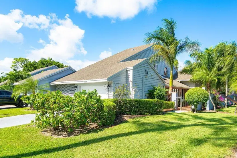 Picture of 6879 Palm Grove Court, West Palm Beach FL 33418