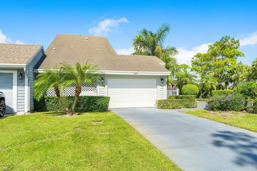 Picture of 6879 Palm Grove Court, West Palm Beach FL 33418