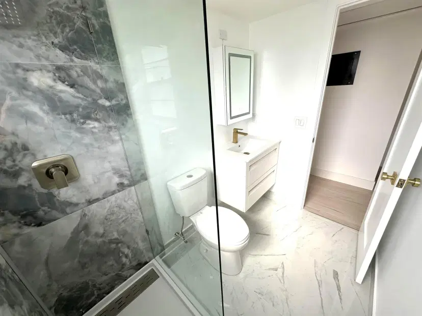 Picture of 121 Sheffield F, West Palm Beach FL 33417