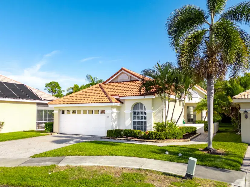Picture of 552 SW New Castle Cove, Port St Lucie FL 34986