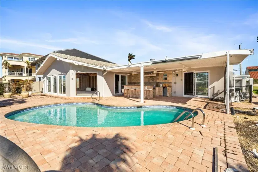 Picture of 18308 Cutlass Dr, Fort Myers Beach FL 33931