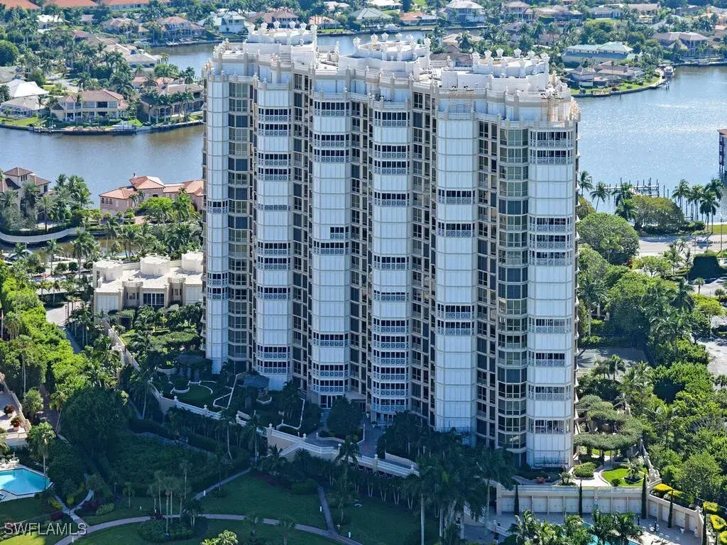 Picture of 4021 Gulf Shore Blvd N 1002, Naples, FL 34103