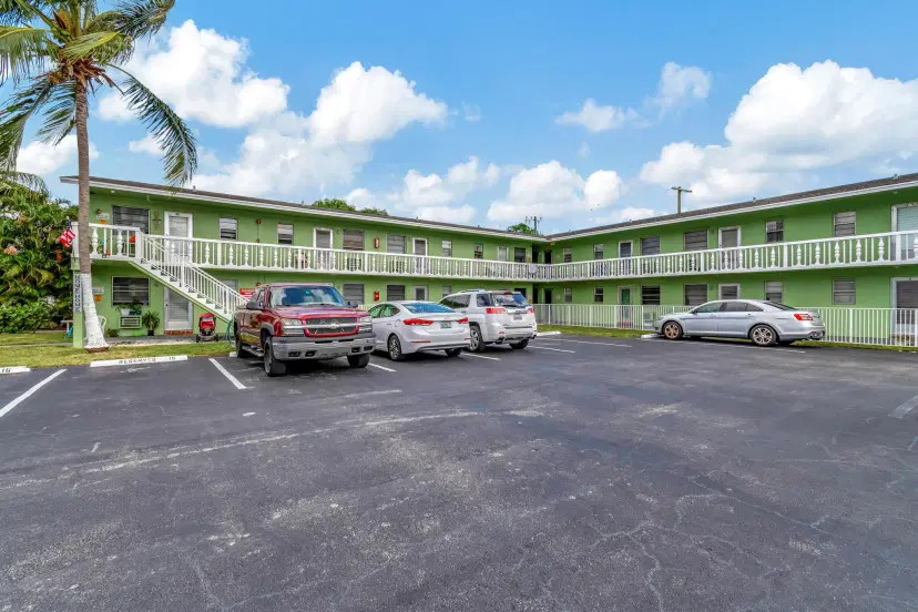 Picture of 702 N L Street 6, Lake Worth Beach FL 33460