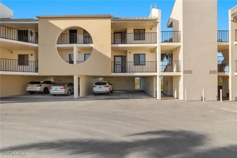 Picture of 21420 Bay Village Dr 211, Fort Myers Beach FL 33931