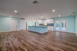 Picture of 158 Dow Ln, North Fort Myers, FL 33917