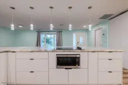 Picture of 158 Dow Ln, North Fort Myers, FL 33917