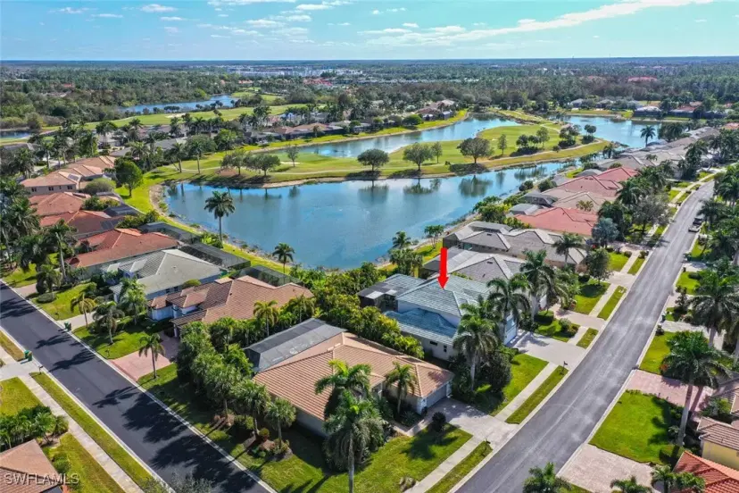 Picture of 5011 Cerromar Dr, Naples FL 34112