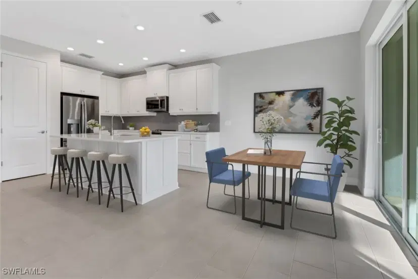 Picture of 2658 Seychelles Cir # 2506, Naples FL 34112