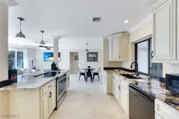 Picture of 2115 Sunset Cir, Sanibel, FL 33957