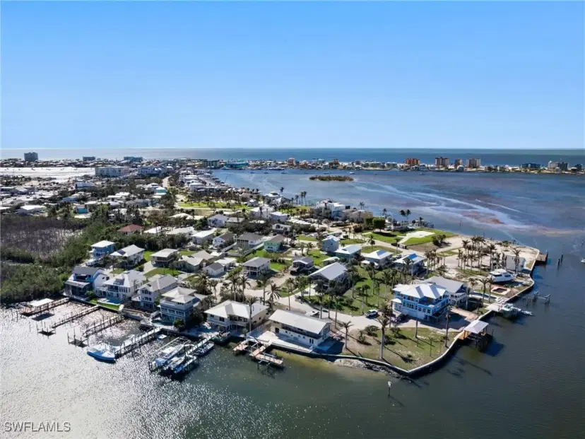 Picture of 921 Prescott St, Fort Myers Beach FL 33931
