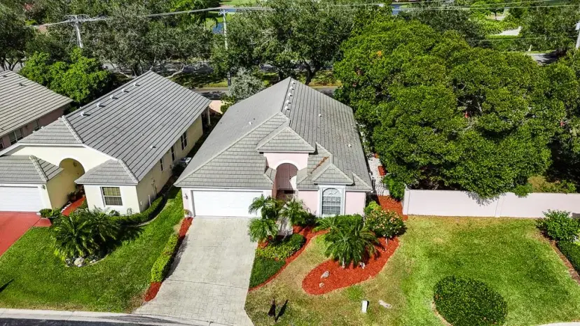 Picture of 2033 Normandy Circle, West Palm Beach FL 33409