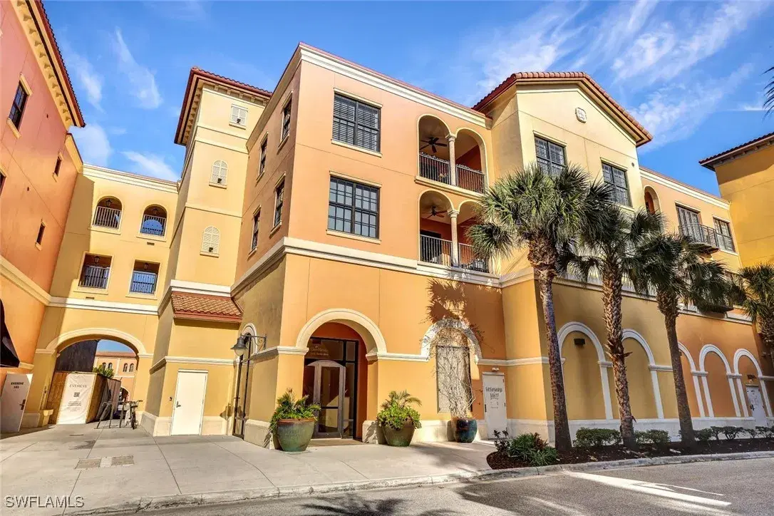 Picture of 23151 Fashion Dr 309, Estero, FL 33928