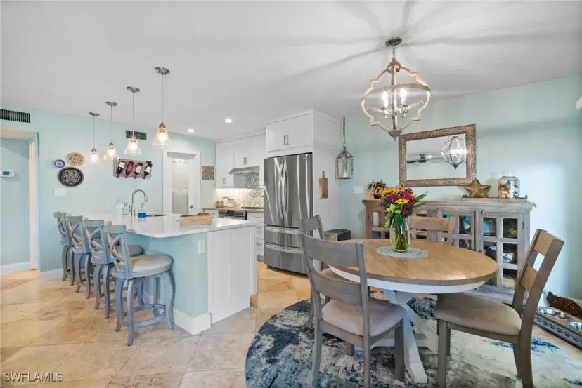 Picture of 149 Forest Lakes Blvd 101, Naples FL 34105