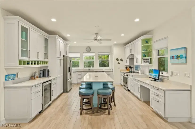 Picture of 1508 Middle Gulf Dr, Sanibel FL 33957