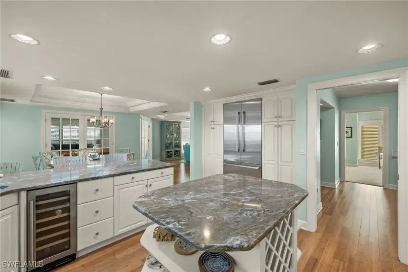 Picture of 408 Bella Vista Way E, Sanibel FL 33957
