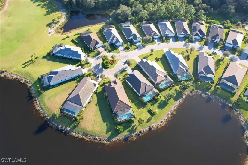 Picture of 2995 Amblewind Dr, Fort Myers FL 33905