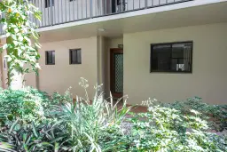 Picture of 5250 Las Verdes Cir Circle 116, Delray Beach, FL 33484