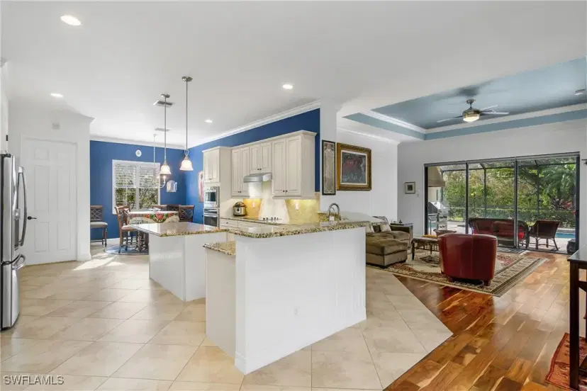 Picture of 9355 Vercelli Ct, Naples FL 34113