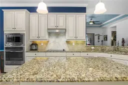 Picture of 9355 Vercelli Ct, Naples, FL 34113