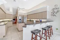 Picture of 320 SW 38Th Pl, Cape Coral, FL 33991