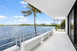 Picture of 2150 Ibis Isle Road 7, Palm Beach, FL 33480