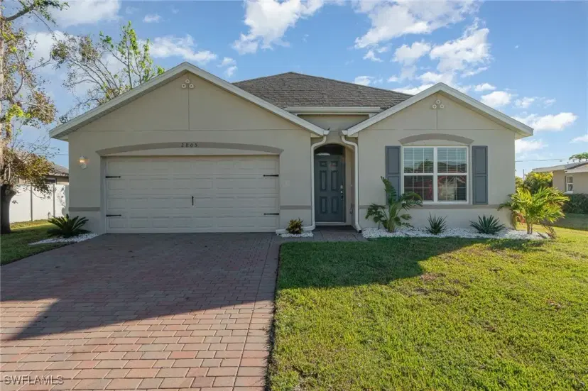 Picture of 2805 SE 8Th Pl, Cape Coral FL 33904