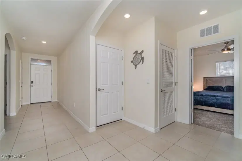 Picture of 2805 SE 8Th Pl, Cape Coral FL 33904