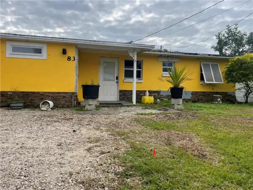 Picture of 83 Oak St, North Fort Myers FL 33903