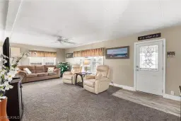 Picture of 3150 Mercury Ln, North Fort Myers, FL 33903