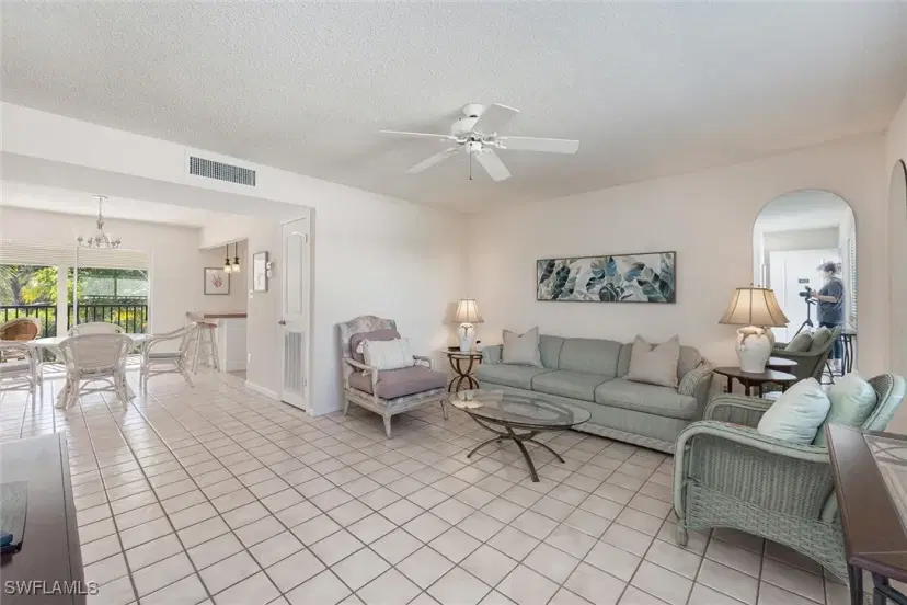 Picture of 788 Park Shore Dr E39, Naples FL 34103