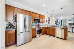 Picture of 1511 Oceania Dr S, Naples, FL 34113