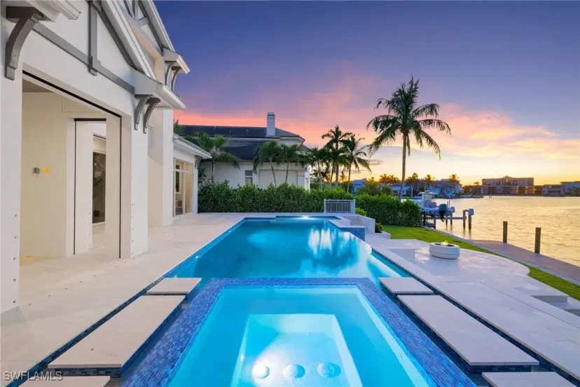 Picture of 3139 Leeward Ln, Naples FL 34103